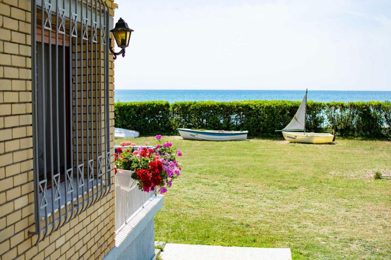 Clio Beach House By Travel Pro Services - Metochi Halkidiki Sozopoli Exterior foto